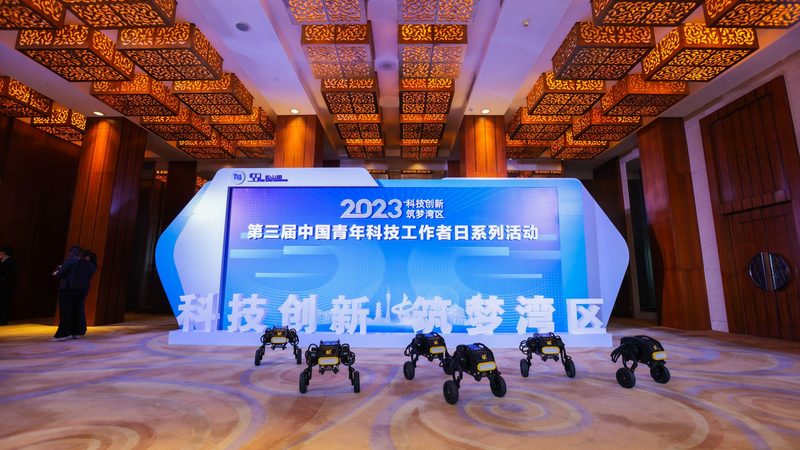 企业数字化平台搭建：十大品牌背后的技术解析